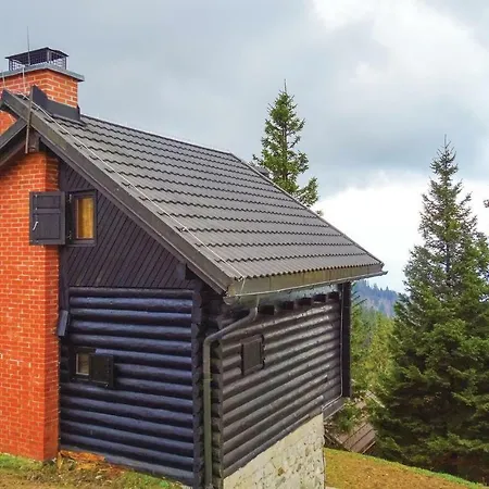 Three-bedroom Holiday In Smartno Pri Sl.gradcu